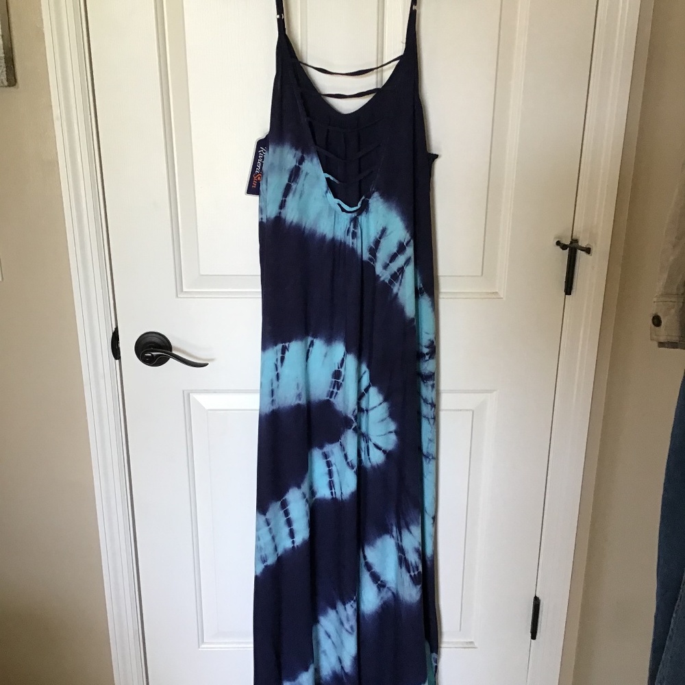 Riviera Sun Dress - Picture 2 of 8